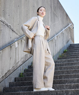 # モデル身長163cm Mサイズ着用