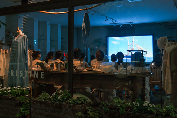 夕涼みシアター「プラスチックの海」映画上映会を開催しました。