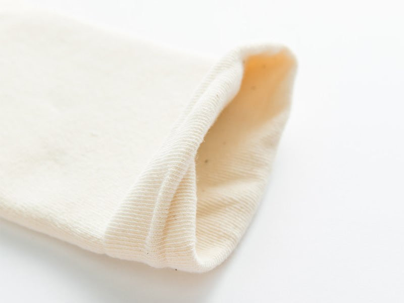 秘密は内側に！ふかふかのおやすみソックス