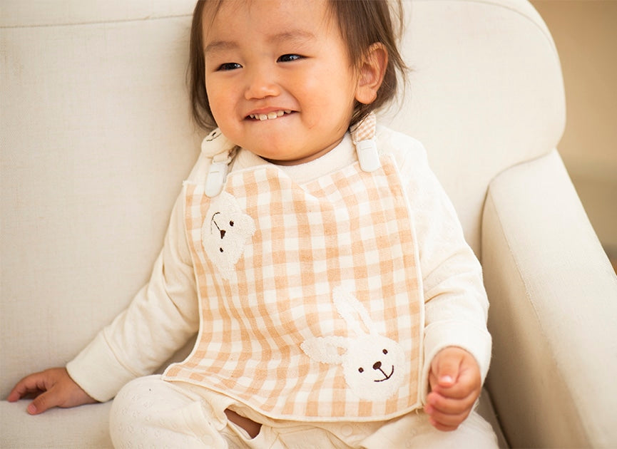 リバーシブルで使えるハンカチタオル