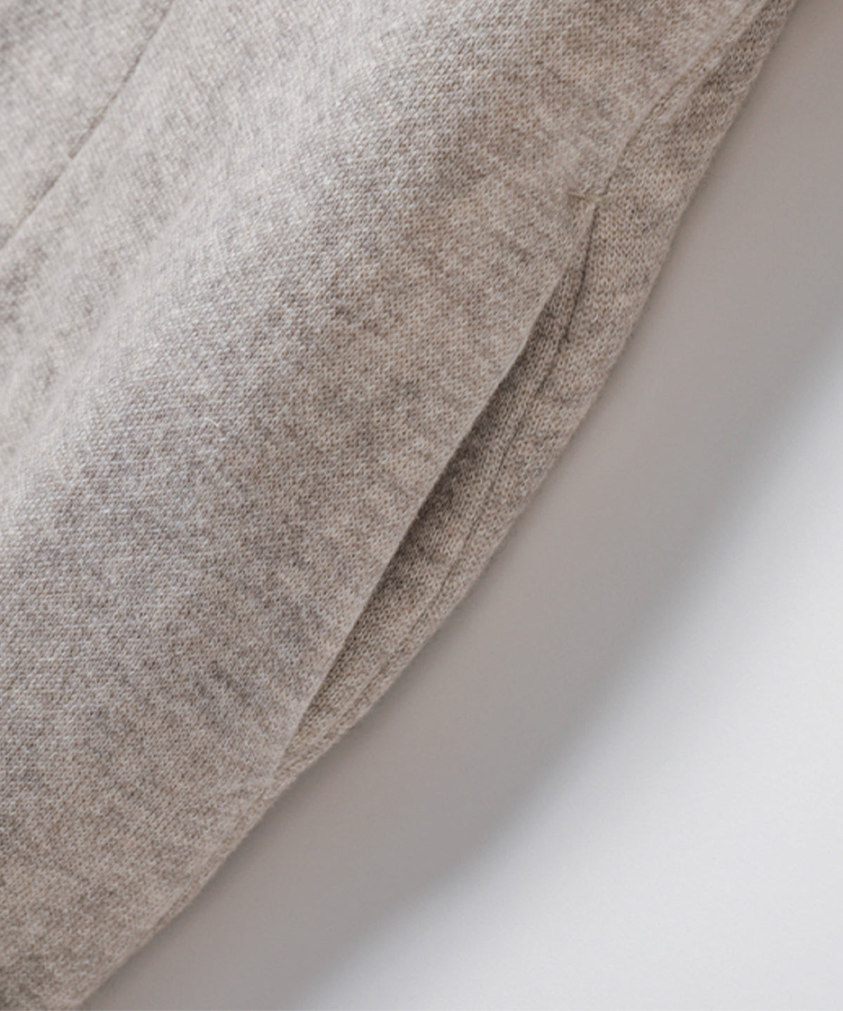 ヤク裏毛スタンドカラーバルーンジャケット