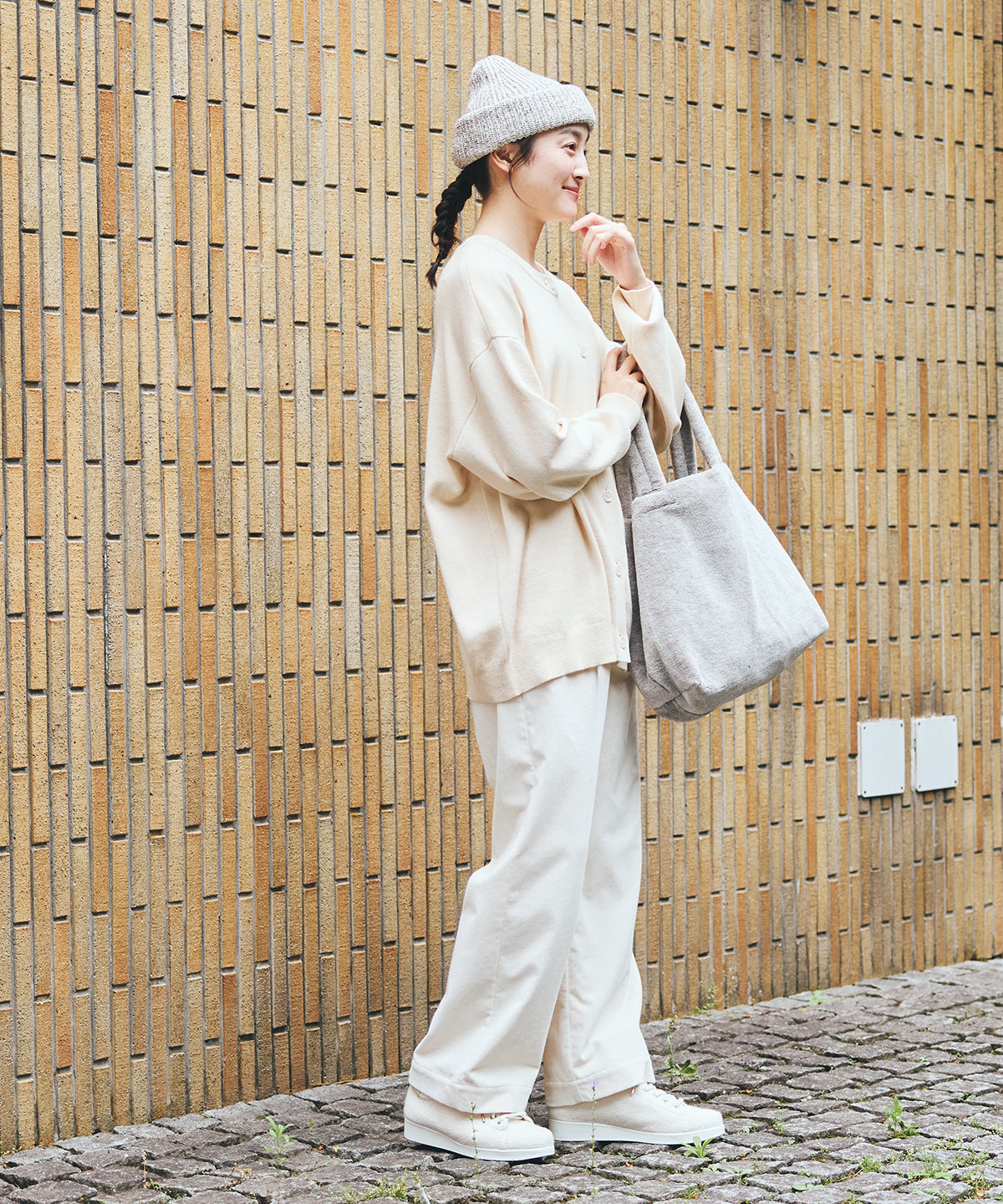 リブレスコーデュロイタックストレートパンツ – PRISTINE