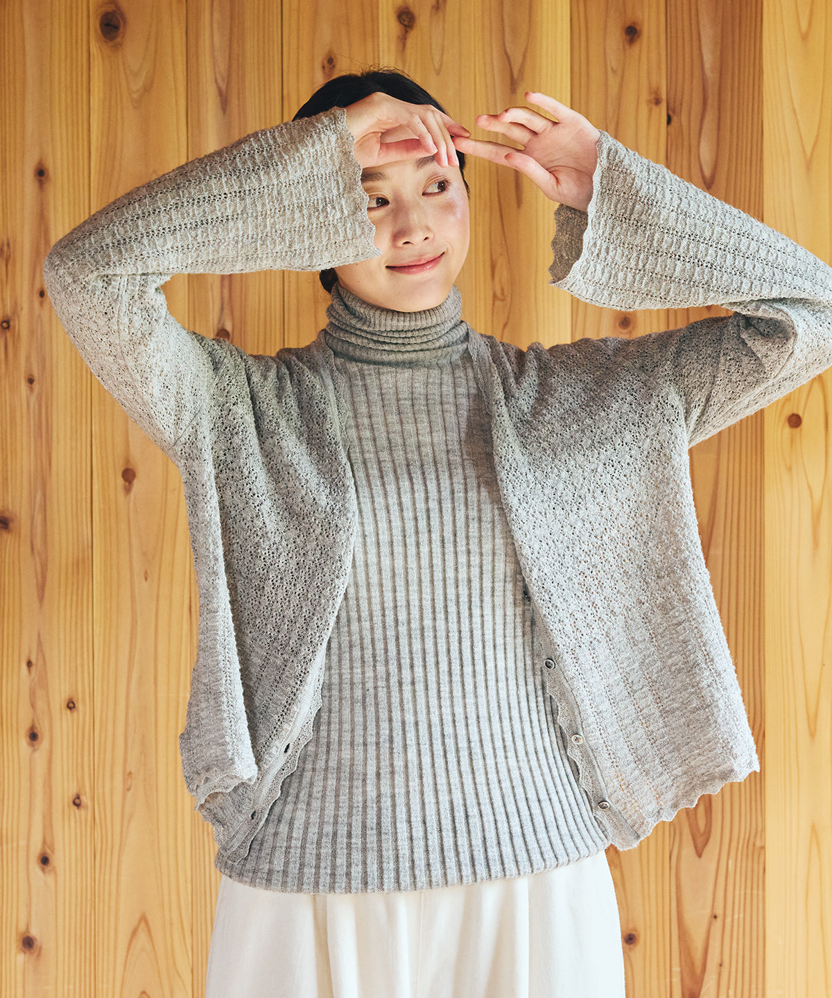 モデル身長 163cm グレー着用