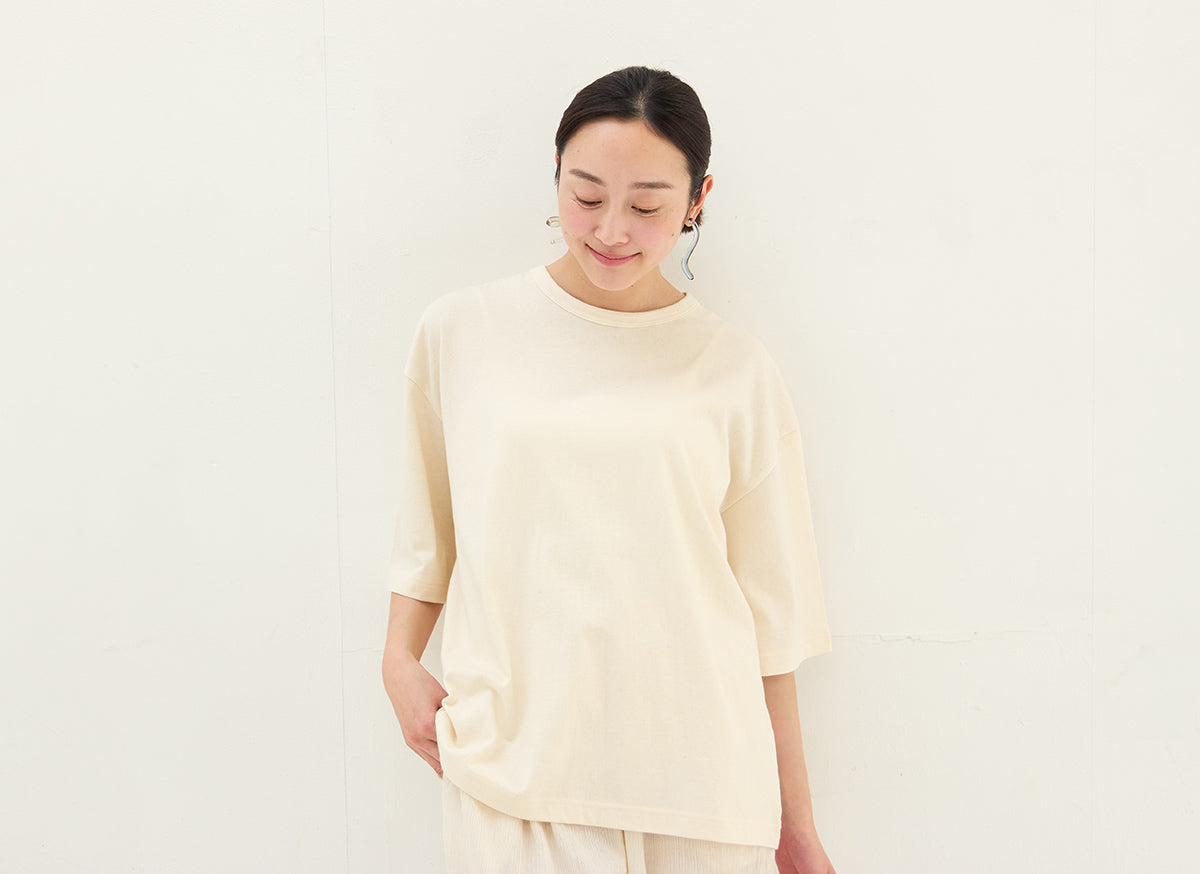 ReCOTTONならではの風合いを楽しむTシャツ