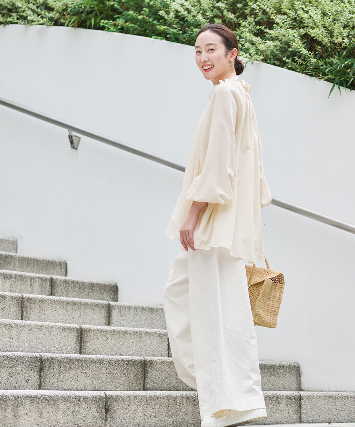 カルゼギャザーブラウス（ホワイト） – PRISTINE