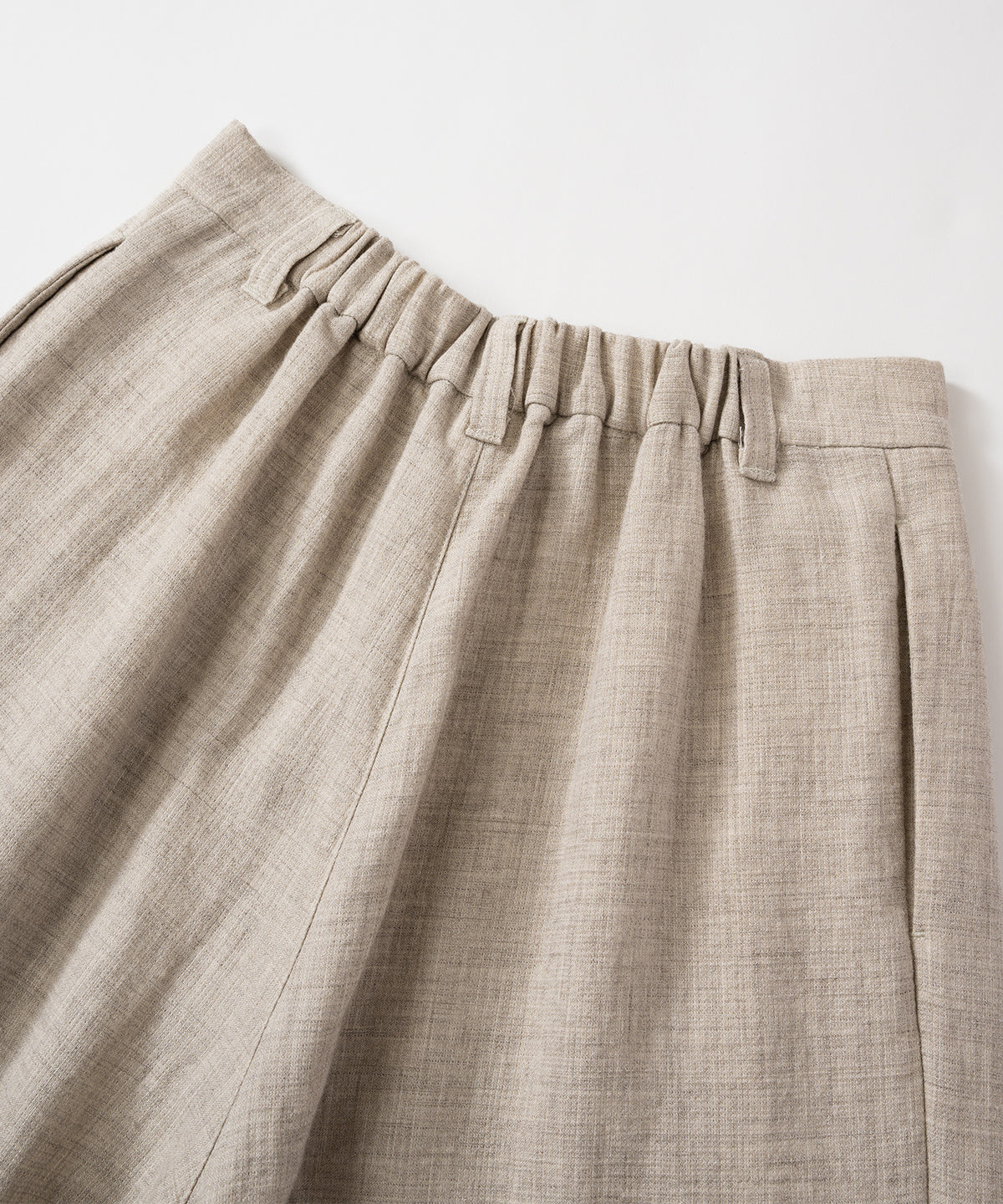 コットンリネンヤク二重織りタックパンツ