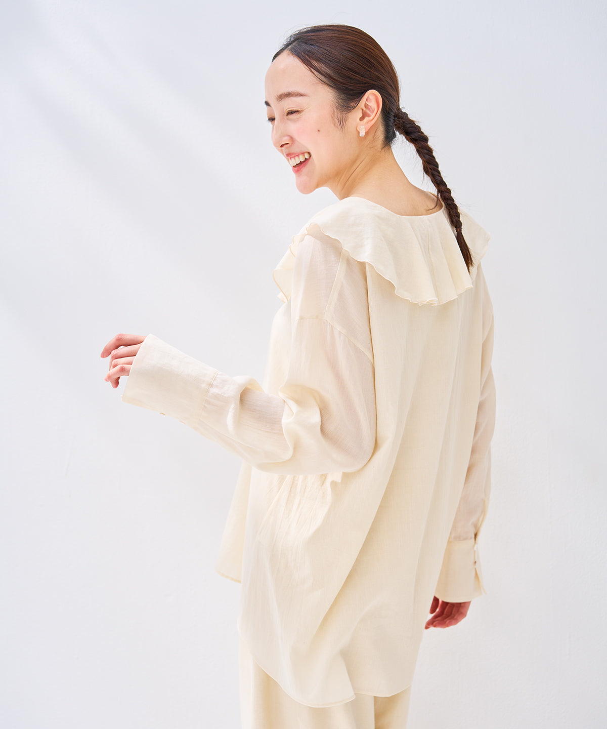 モデル身長163cm ナチュラル着用