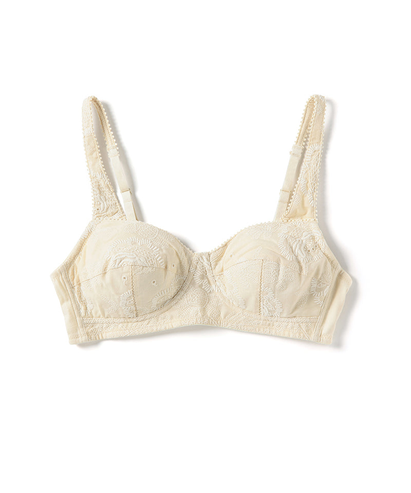 エンブロイダリーブラ