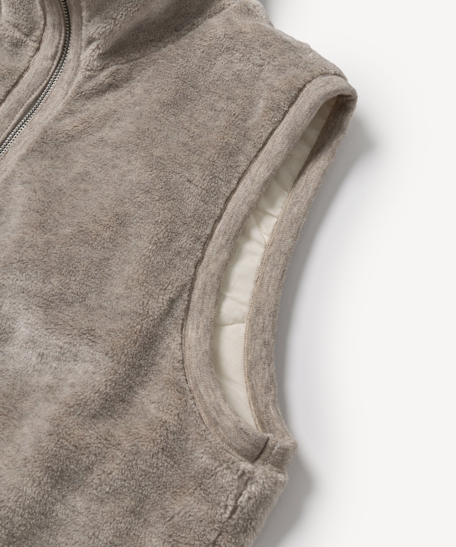 ヤクフェイクファーベスト / オーガニックコットン – PRISTINE