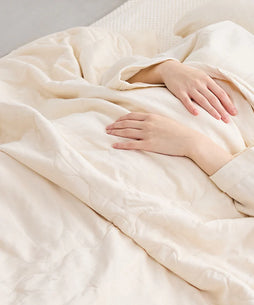 上品なサテン寝具セット [住のおせち]